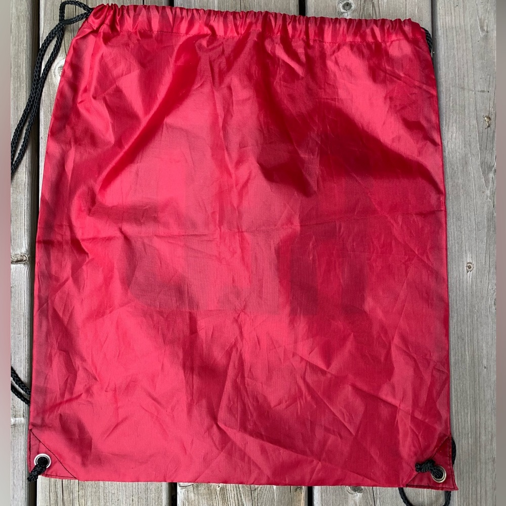 Taylor Swift Red Drawstring Nylon Bag - Picture 4 of 7